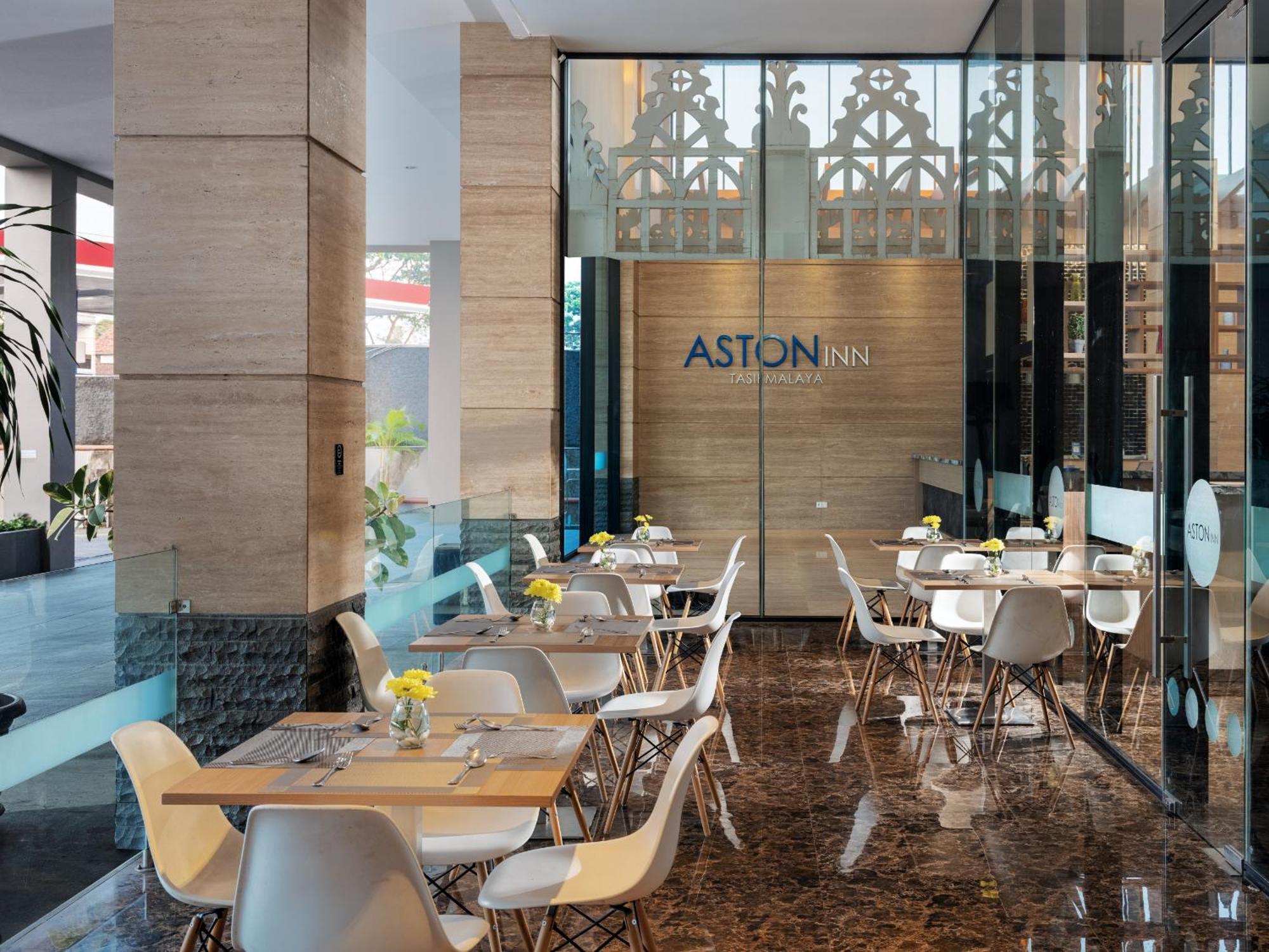 Aston Inn Tasikmalaya Kültér fotó