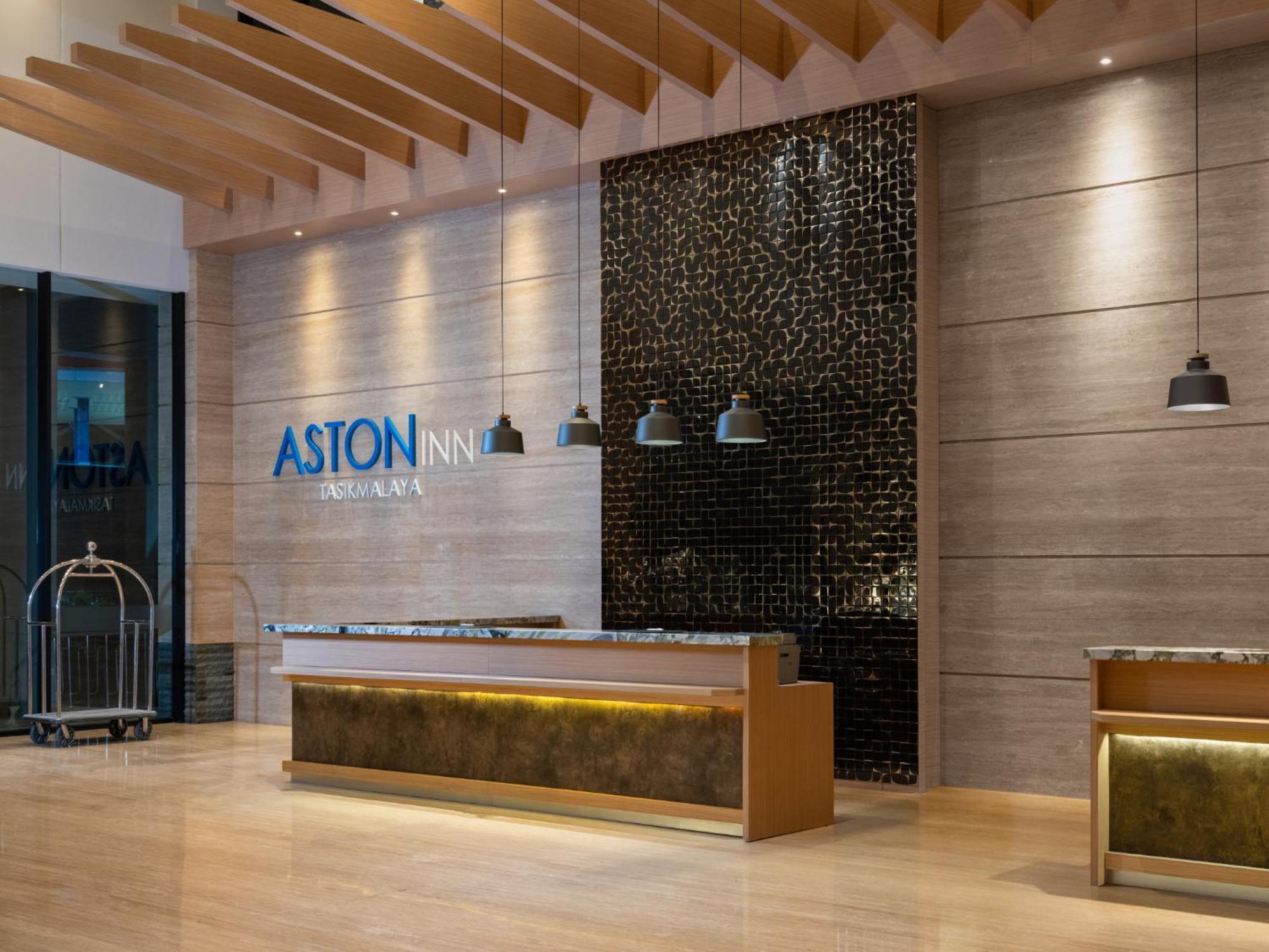 Aston Inn Tasikmalaya Kültér fotó